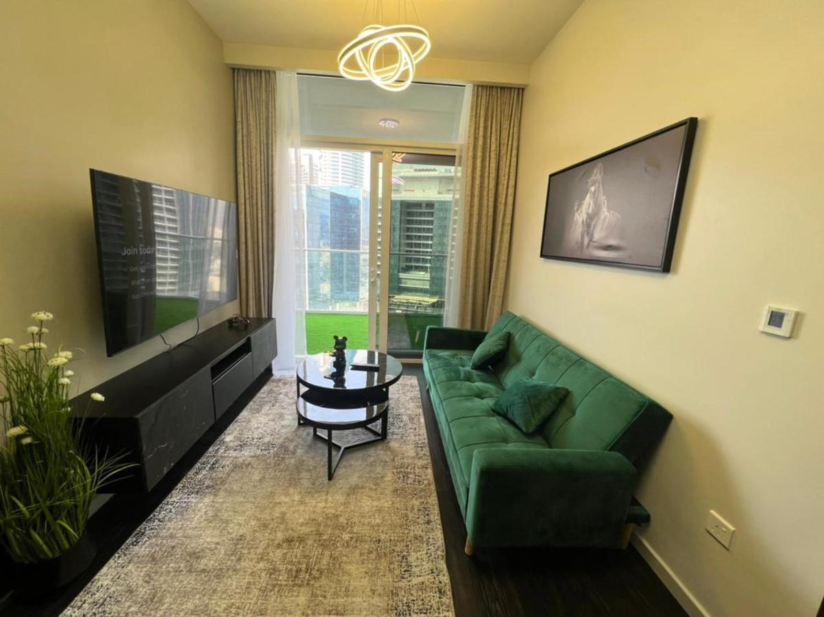 Luxury 2 Bedroom With Burj Khalifa View Dubaj Kültér fotó