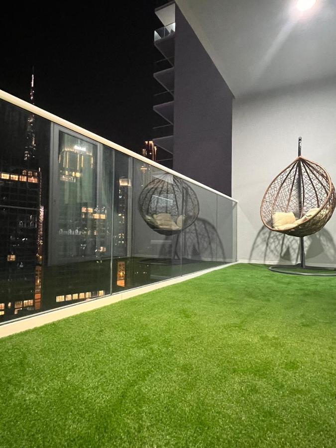 Luxury 2 Bedroom With Burj Khalifa View Dubaj Kültér fotó